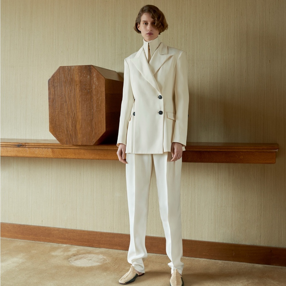 RŪH Button Detailed Cady Blazer